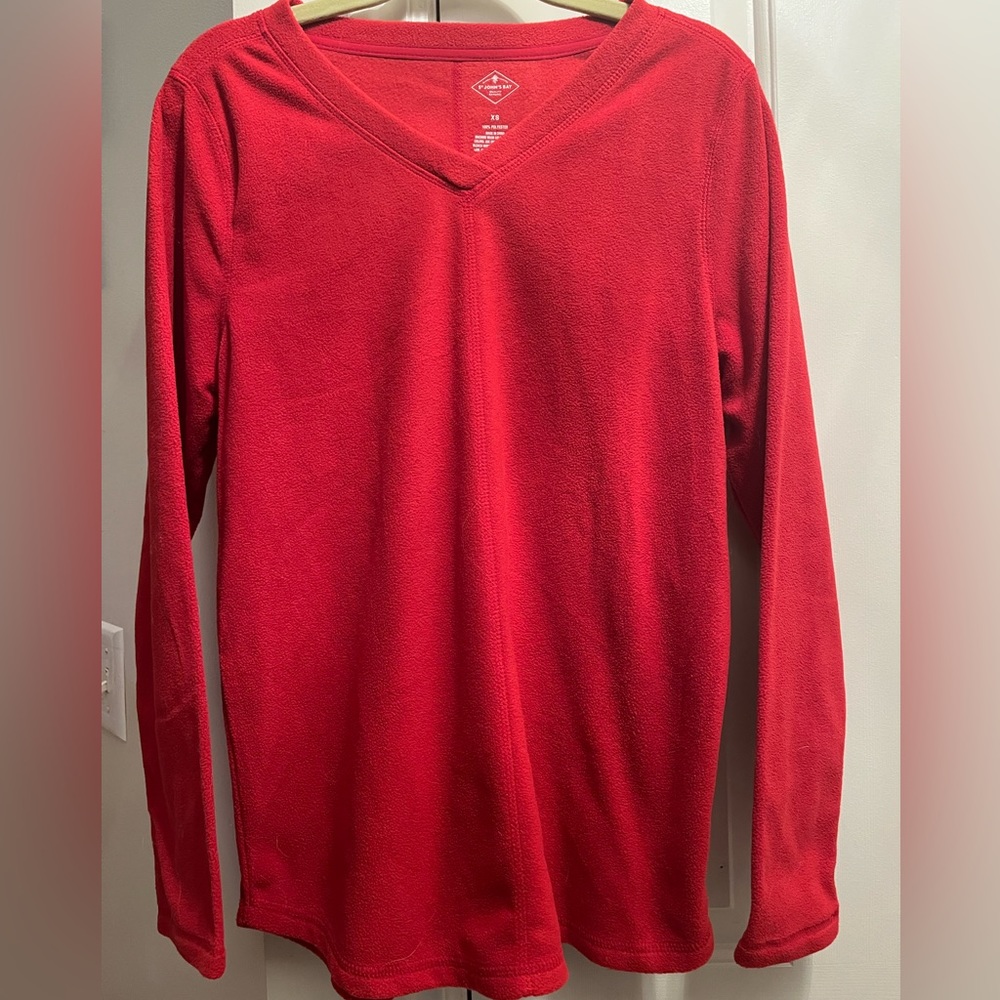 St. John’s Bay NWT V-neck Top - size XS